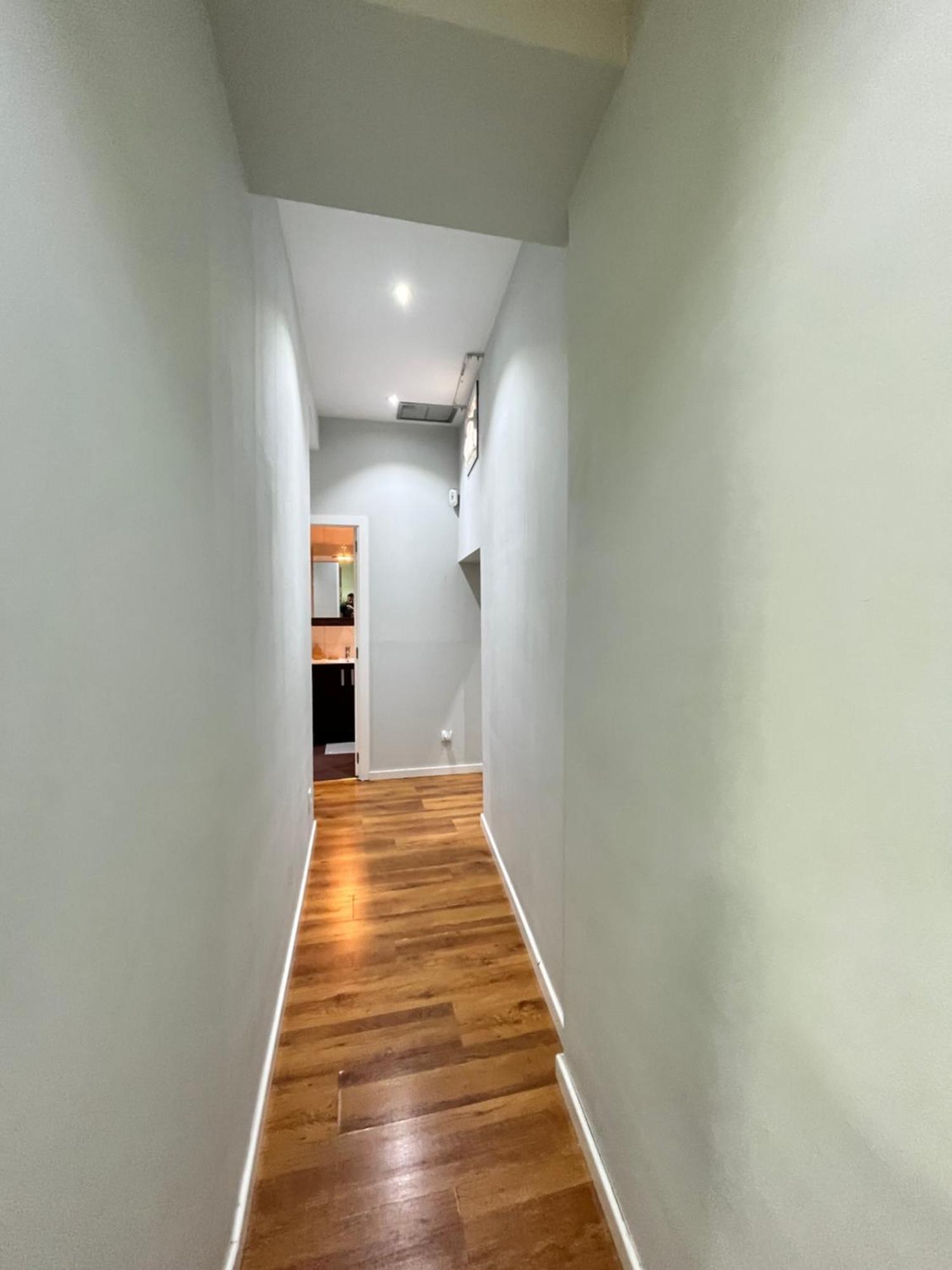 Exclusivo En Sol Exterior Bar Temporal Apartment Madrid Ngoại thất bức ảnh