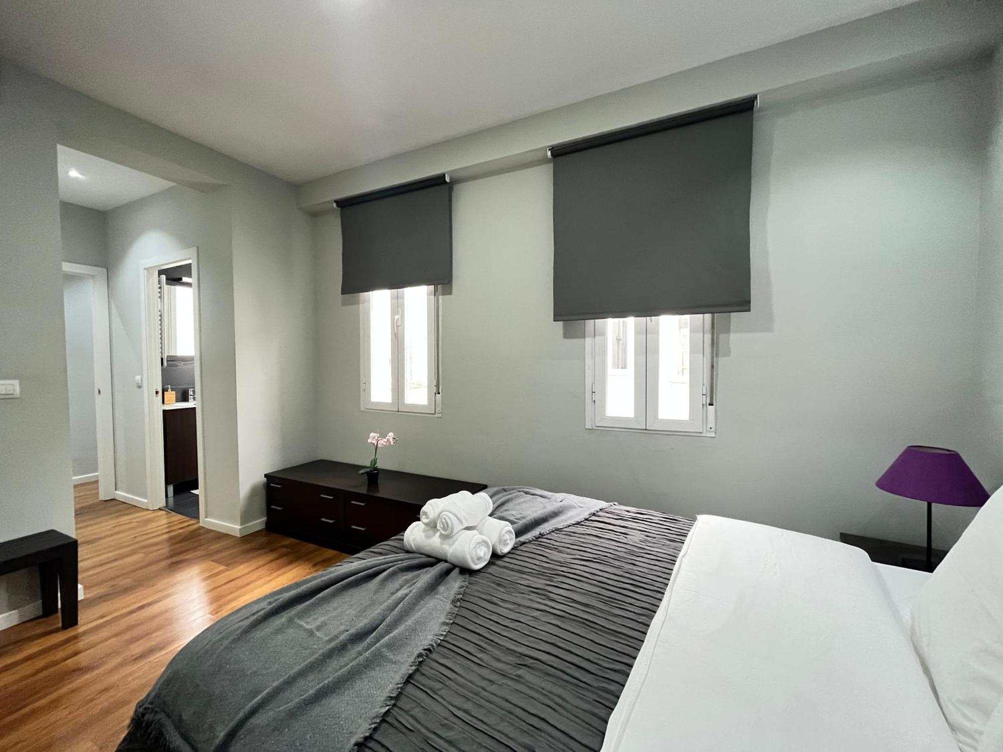 Exclusivo En Sol Exterior Bar Temporal Apartment Madrid Ngoại thất bức ảnh