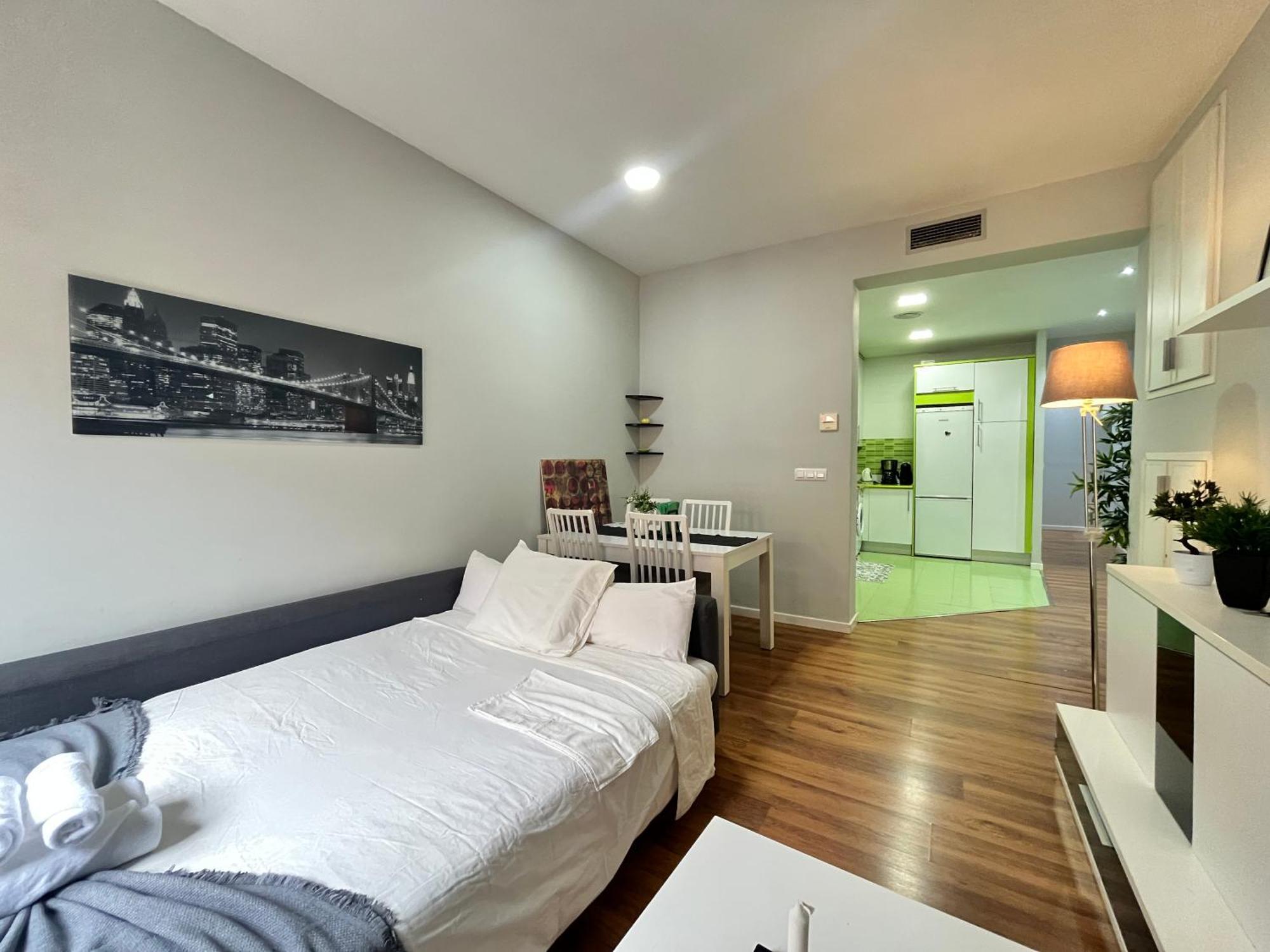 Exclusivo En Sol Exterior Bar Temporal Apartment Madrid Ngoại thất bức ảnh